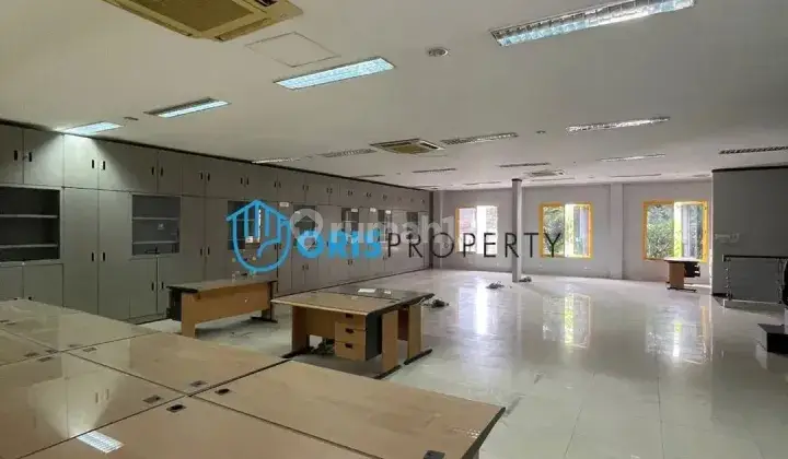 GEDUNG KANTOR  TEBET RAYA ~ LT/LB 780/1000 ~ ZONA KOMERSIL ~ 2.5 LT ~ HARGA DIBAWAH NJOP