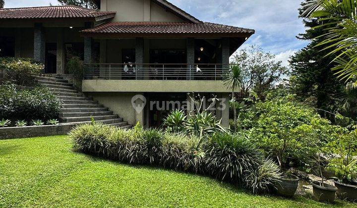 VILLA  CISARUA-PUNCAK ~ LT/LB 3710/800 ~ VIEW CANTIK GUNUNG & SAWAH