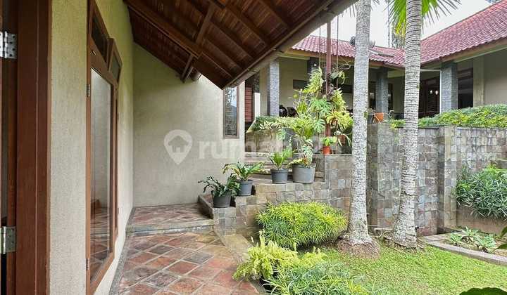 VILLA  CISARUA-PUNCAK ~ LT/LB 3710/800 ~ VIEW CANTIK GUNUNG & SAWAH