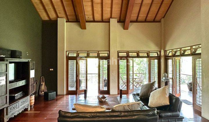VILLA  CISARUA-PUNCAK ~ LT/LB 3710/800 ~ VIEW CANTIK GUNUNG & SAWAH