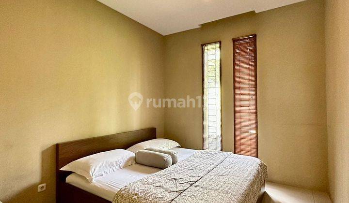 VILLA  CISARUA-PUNCAK ~ LT/LB 3710/800 ~ VIEW CANTIK GUNUNG & SAWAH