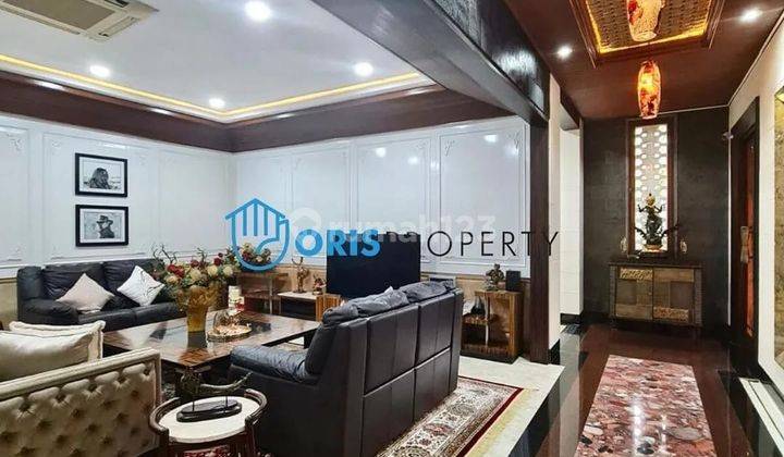 RUMAH  PONDOK INDAH ~ LT/LB 439/800 ~ LUXURIOUS HOUSE ~ PRIME AREA 1