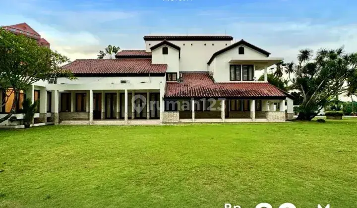 RUMAH  PONDOK INDAH ~ LT/LB 1935/1400 ~ GOLF VIEW 2