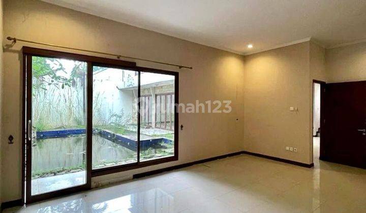 RUMAH AREA KUNINGAN ~ LT/LB 626/157 ~ LOKASI ELITE ~ SANGAT MENARIK 2