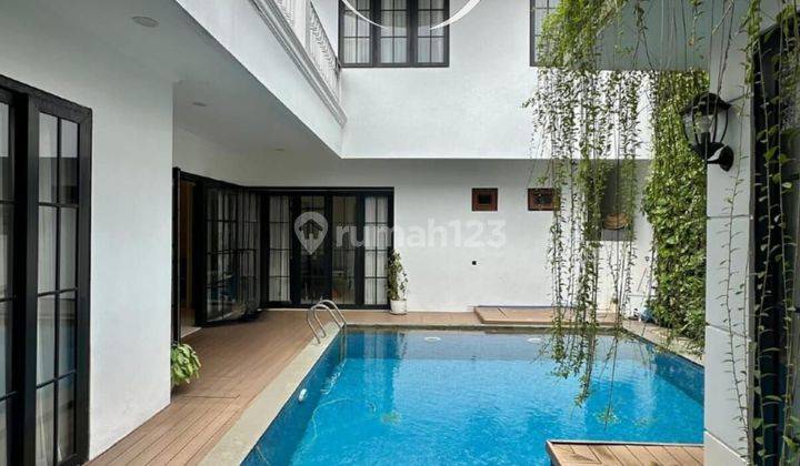 RUMAH KEBAYORAN BARU DIJUAL ~ LT/LB 400/600 ~ DEKAT SENOPATI AREA 1