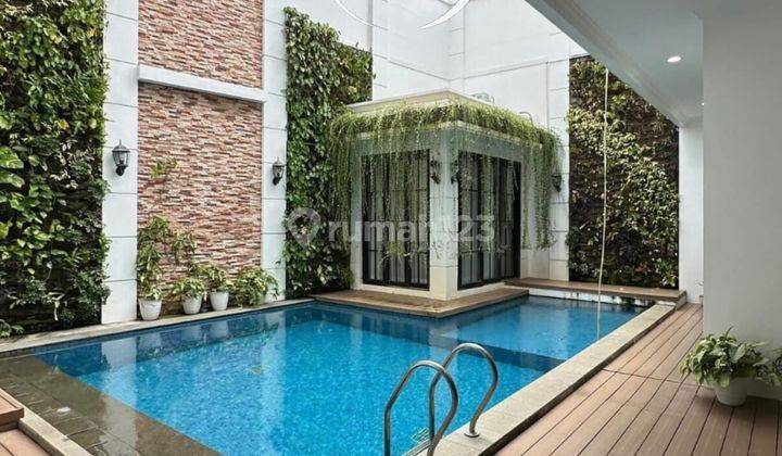 RUMAH KEBAYORAN BARU DIJUAL ~ LT/LB 400/600 ~ DEKAT SENOPATI AREA 2