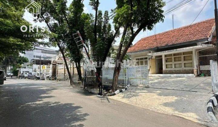 RUMAH DEKAT SENOPATI  ~ LT/LB 383/270 ~ PRIME AREA ~ BEST PRICE! 1