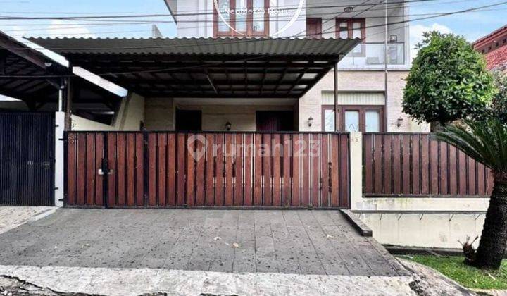 RUMAH LEBAK BULUS DIJUAL ~ LT/LB 200/229 ~ DALAM KOMPLEK 1