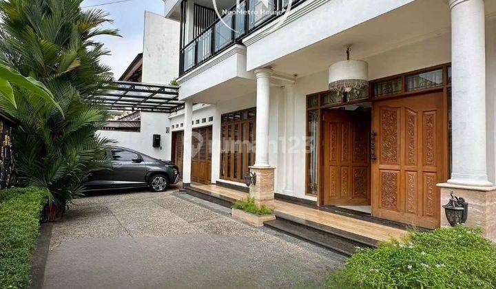 RUMAH DIJUAL PONDOK INDAH ~ LT/LB 457/700 ~ PRIME AREA ~ DEPAN TAMAN 1