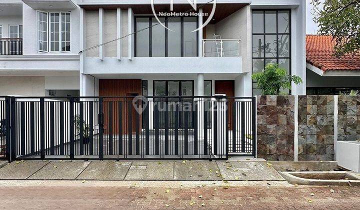 Rumah Lebak Bulus ~ Lt/Lb 222/350 ~ Brand New House ~ Jual Cepat! 1