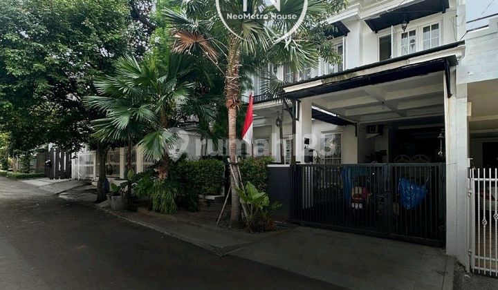 Bintaro Sector 3 ~ Land Area/Building Area 180/250 ~ Inside Cluster