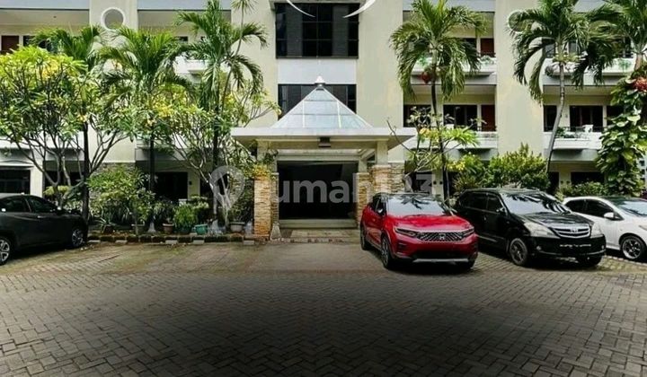 Exclusive Boarding House in Karet-Setiabudi ~ Land Area/Building Area 1,683/2,250 ~ Fully Furnished 1