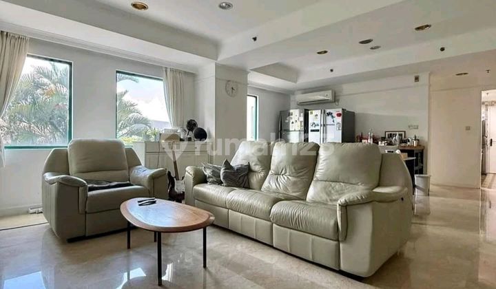 Pondok Indah Golf Apartment ~ Size 225 M2 ~ 3 Br 2