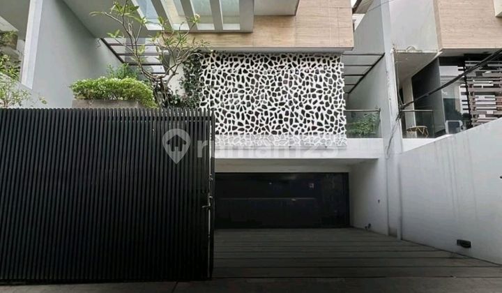 Kebayoran Baru ~ Lt/lb 238/450 ~ Turun Harga !