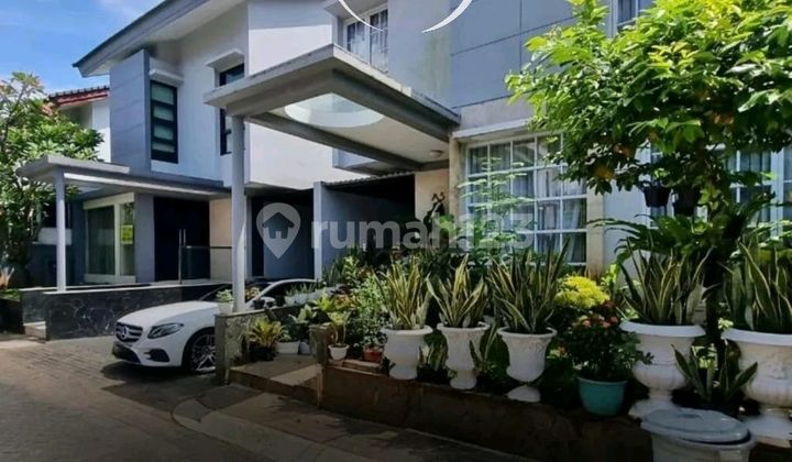 Kemang ~ Lt/lb 200/250 ~ Dalam Townhouse