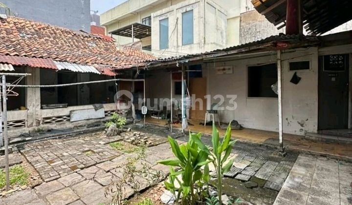 Menteng ~ Luas 1080 M2 ~ Area Komersil