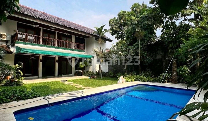 Kemang ~ Lt/Lb 1029/450 ~ Rumah Siap Huni