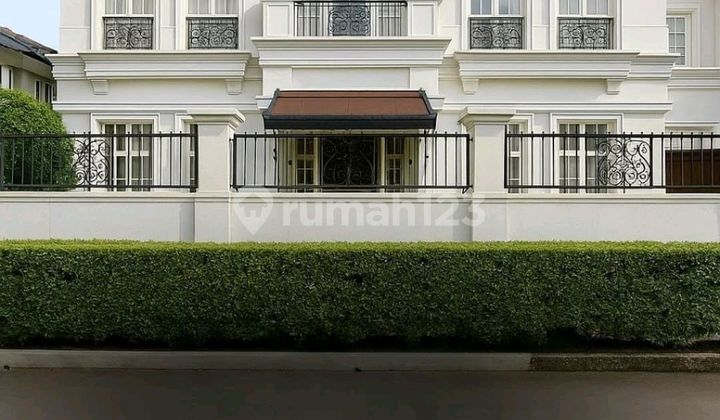 Tendean ~ Land area 604, Building area 500 ~ Move-in Ready ~ Strategic Location 1