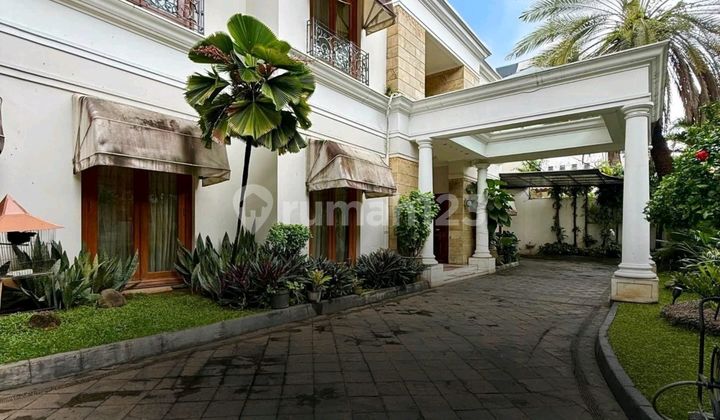 Menteng ~ Land/Building Area 1100xxxx ~ Prime Location