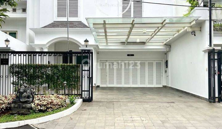 Rumah Kebayoran Baru ~ Lt/Lb 326/550 ~ Luxurious House ~ Prime Area 1