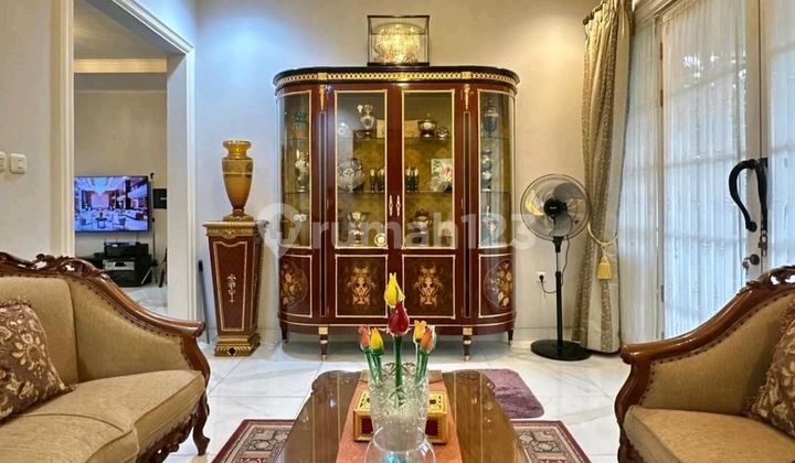 Tebet ~ Land Area/Building Area 268/365 ~ Ready to Occupy 2