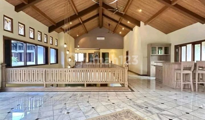 For Rent Pondok Indah ~ Land size 778, Building size 700 ~ Prime Area 2