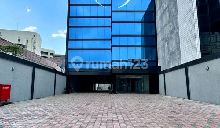 For Sale Menteng ~ New Office Building ~ Area Komersil For Sale Menteng ~ New Office Building ~ Area Komersil