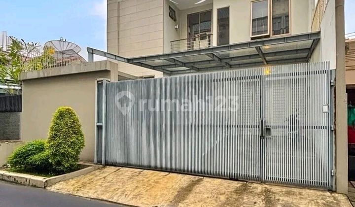 Pondok Indah ~ Lt/lb 250/360 ~ Siap Huni