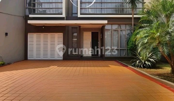 Rumah Cilandak ~ Lt/lb 465/450 ~ Lokasi Strategis ~ Best Price.! Sangat Menarik