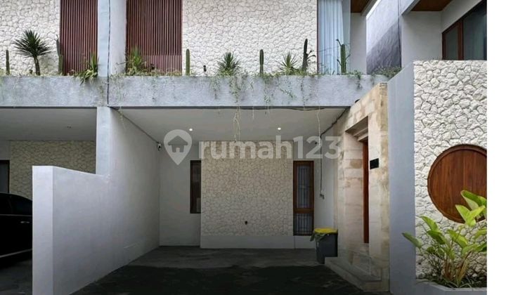 Villa Jimbaran ~ Land/Building Area 120/120 ~ Modern Villa
