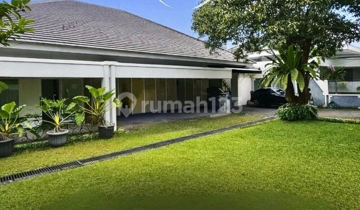 Lebak Bulus ~ Lt/Lb 820/400 ~ Halaman Luas