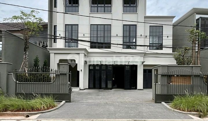 Dekat Senopati Kebayoran Baru ~ Lt/lb 338/810 ~ Prime Area Dekat Senopati Kebayoran Baru ~ Lt/lb 338/810 ~ Prime Area