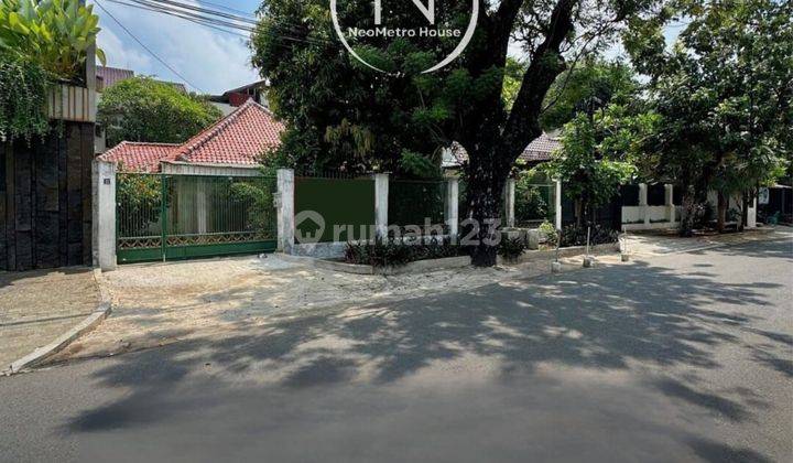 Rumah Kebayoran Baru Dekat Scbd ~ Luas 363 M2 ~ Jalan Lebar 2