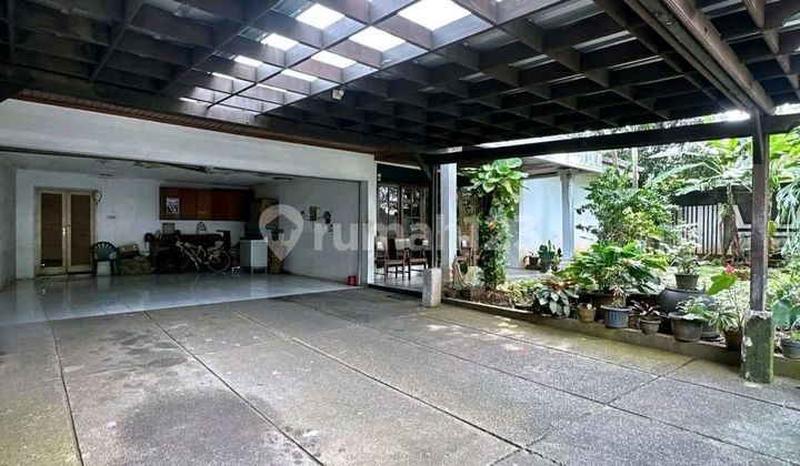 Kemang - Ampera ~ Land Area/Building Area 862/334 sqm ~ Within a Cluster