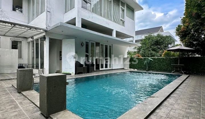 Jagakarsa ~ Lt/lb 267/162 ~ Townhouse