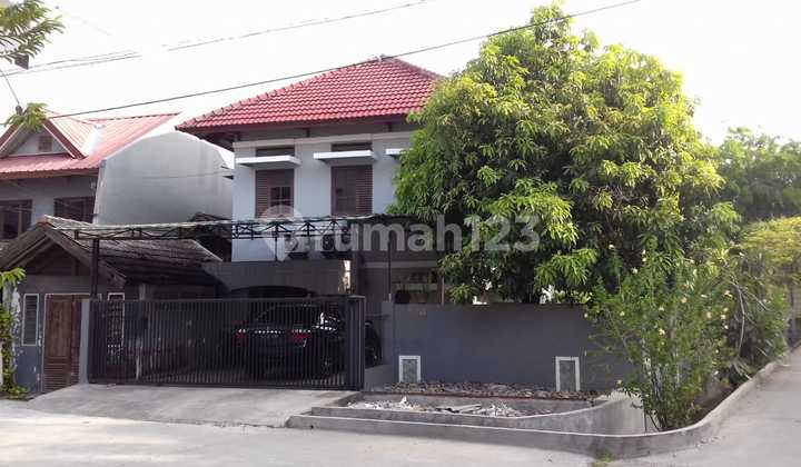 Jual Rumah Hoek di Puspa Gading, Kelapa Gading