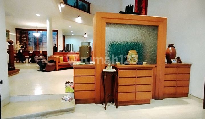 Selling a Neat and Well-Maintained House in Bisma, Sunter