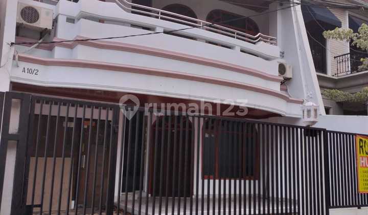Dijual Rumah di Taman Aries Blok A10 