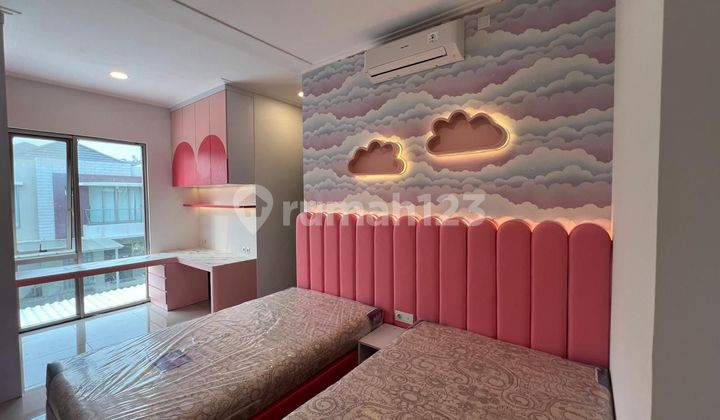 Beautiful ready-to-occupy home in the growing area of Pantai Indah Kapuk, Jakarta. 2