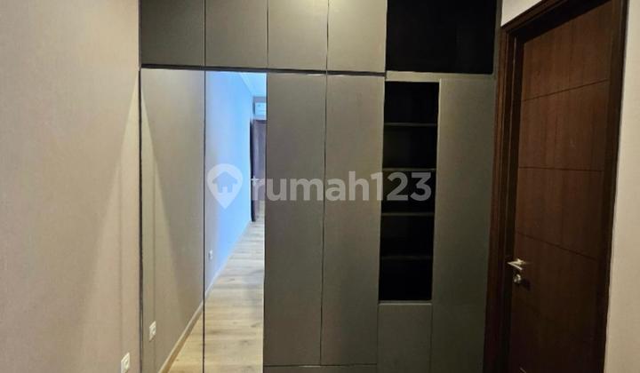 Rumah cantik dan siap huni Pantai Indah Kapuk Jakarta  1