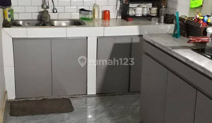 Rumah 2lantai di Bendungan Jatiluhur Jakarta Pusat 2