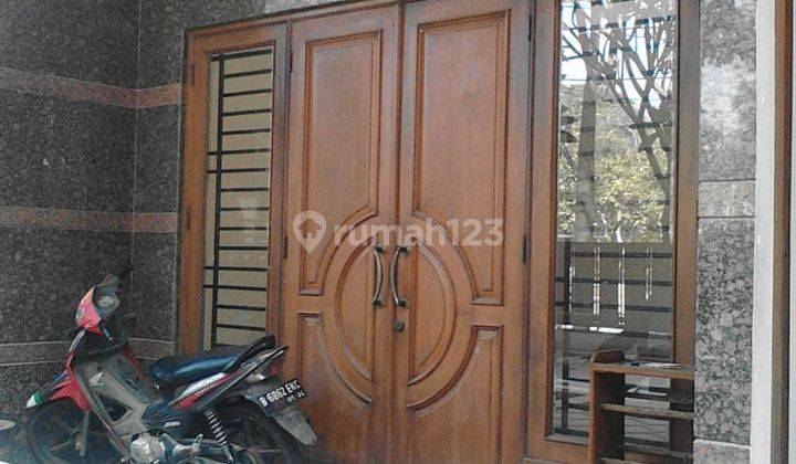 Rumah 2 Lantai di Kemang Timur Jakarta Selatan 1