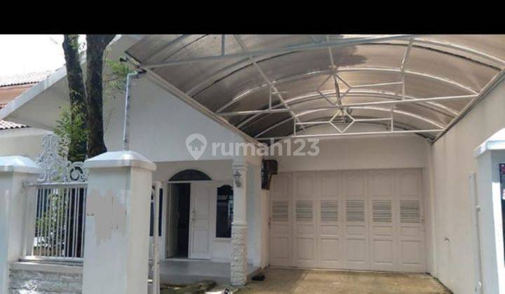 Rumah Besar di Komplek Griya Mandiri, H Nawi Jakarta Selatan 1