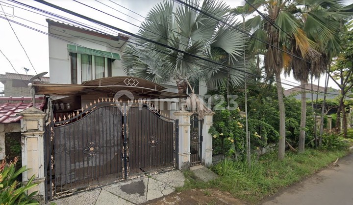 Large House in Pondok Kelapa, Land Area 480m2, Building Area 300m2 2