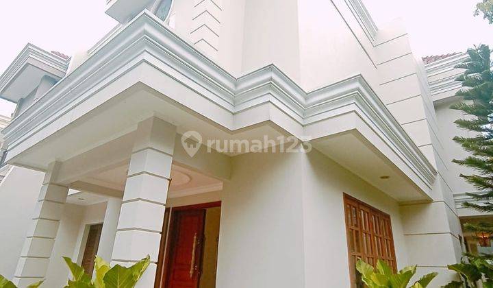 Rumah Mewah 2 Lantai di Jalan Pertanian, Lebak Bulus, Jakarta Selatan 1