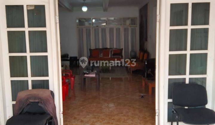 Rumah di Menteng Atas Lokasi Premium 2