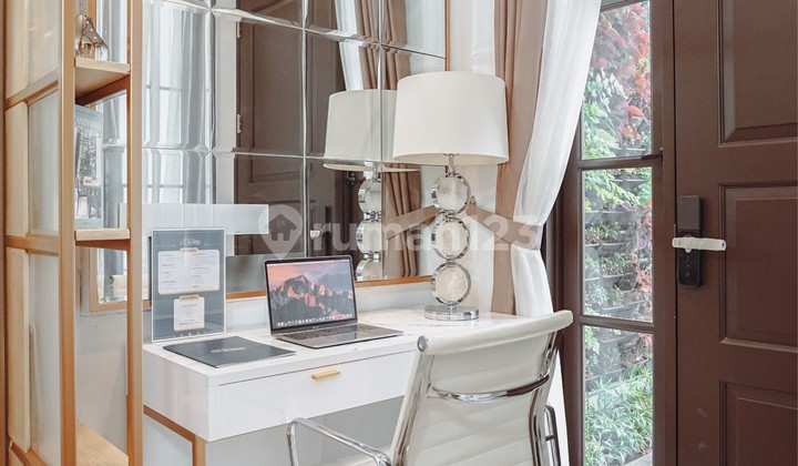 Rumah Mewah 2 Lantai Bergaya Desain Eropa Dekat Pondok Indah 2