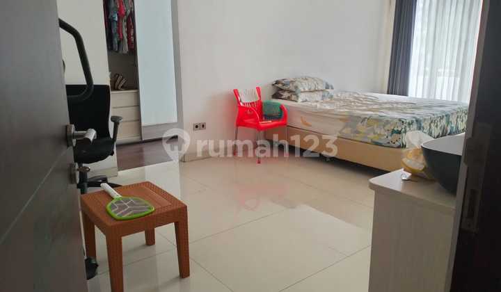 Rumah Mewah 2 Lantai di Puri Beta 1 – Luas, Nyaman, dan Strategis! 1