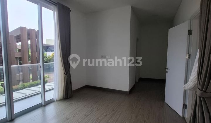 Disewakan Rumah Di Cluster Riviera 8x18 2