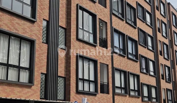 Disewakan Apartement The Lloyd Luas 110 Type 2br Furnish @alamsutera